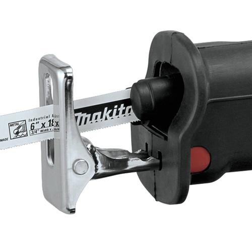 Makita AVT Reciprocating Pallet Saw – 15 AMP with High Torque Limiter - JR3070CTH - Image 4