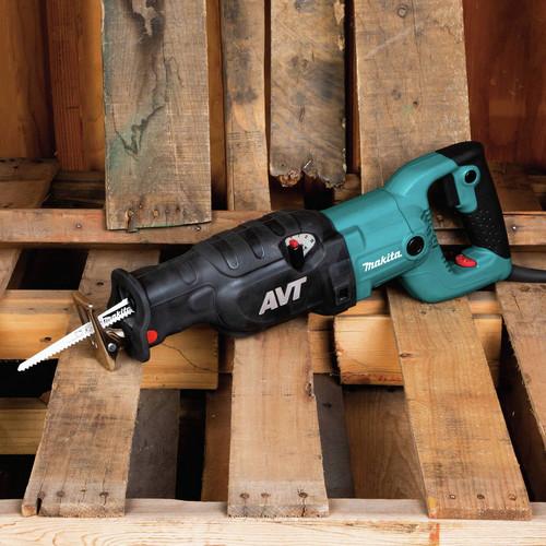 Makita AVT Reciprocating Pallet Saw – 15 AMP with High Torque Limiter - JR3070CTH - Image 8