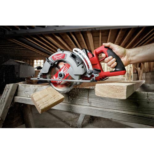 Milwaukee 2830-21HD M18 FUEL Rear Handle 7-1/4 in. Circular Saw Kit - Image 12