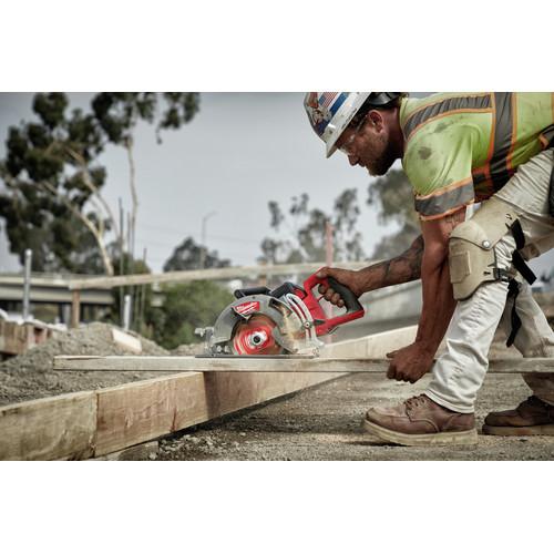 Milwaukee 2830-21HD M18 FUEL Rear Handle 7-1/4 in. Circular Saw Kit - Image 16