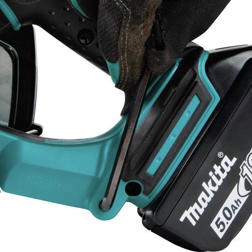 Makita 18V LXT Cordless Lithium-Ion 5-3/8 in. Metal Cutting Saw Kit with Electric Brake and Chip Collector (5 Ah) - XSC03T - Image 7