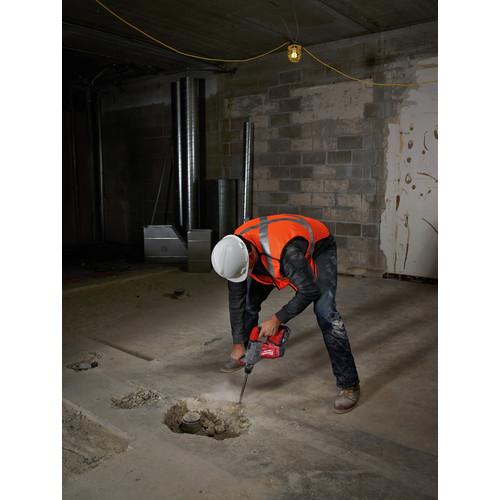 Milwaukee 2715-22 M18 FUEL Lithium-Ion 1-1/8 in. SDS Plus Rotary Hammer Kit - Image 7