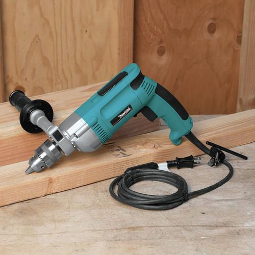 Makita 7 Amp 0 – 900 RPM Variable Speed 1/2 in. Corded Heavy Duty Drill - DP4000 - Image 5