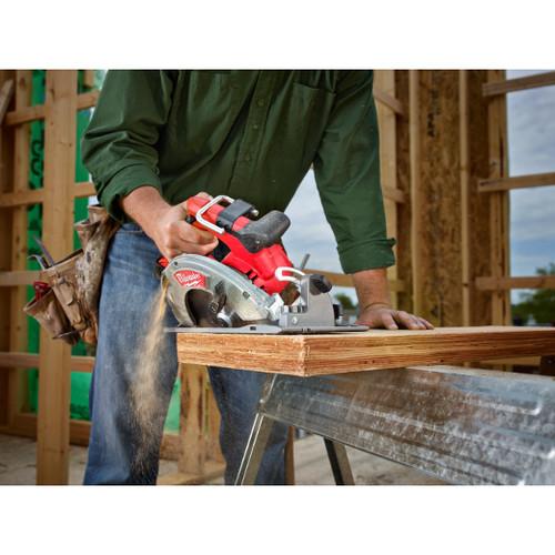 Milwaukee 2731-20 M18 FUEL Lithium-Ion 7-1/4 in. Circular Saw (Tool Only) - Image 3