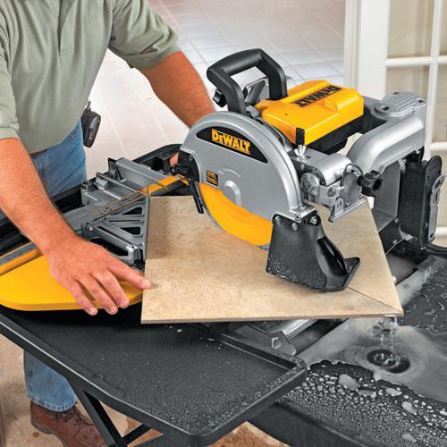 DEWALT 10 in. Wet Tile Saw - D24000 - Image 24
