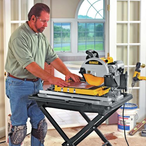 DEWALT 10 in. Wet Tile Saw - D24000 - Image 35