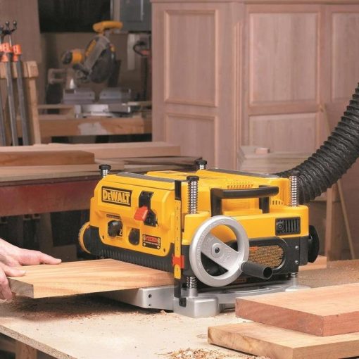 DEWALT Thickness Planer, Two Speed, 13-Inch (DW735X) - Image 18