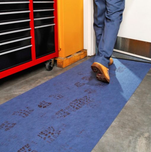 New Pig Grippy 32 in. x 100 ft. Blue Absorbent Mat NEW PIG MAT3210 - Image 2